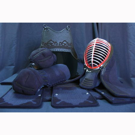 特選紺鹿革“実戦型”手刺防具『光』1.5分